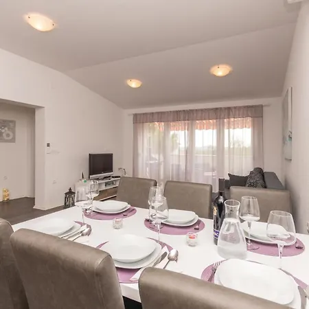 Apartamento Amazing In With Wifi *